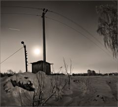 Восход мутной Луны