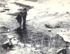 1973, апрель. Ручей в Дзержинском овраге.