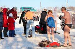 Окунувшиеся и сопровождающие