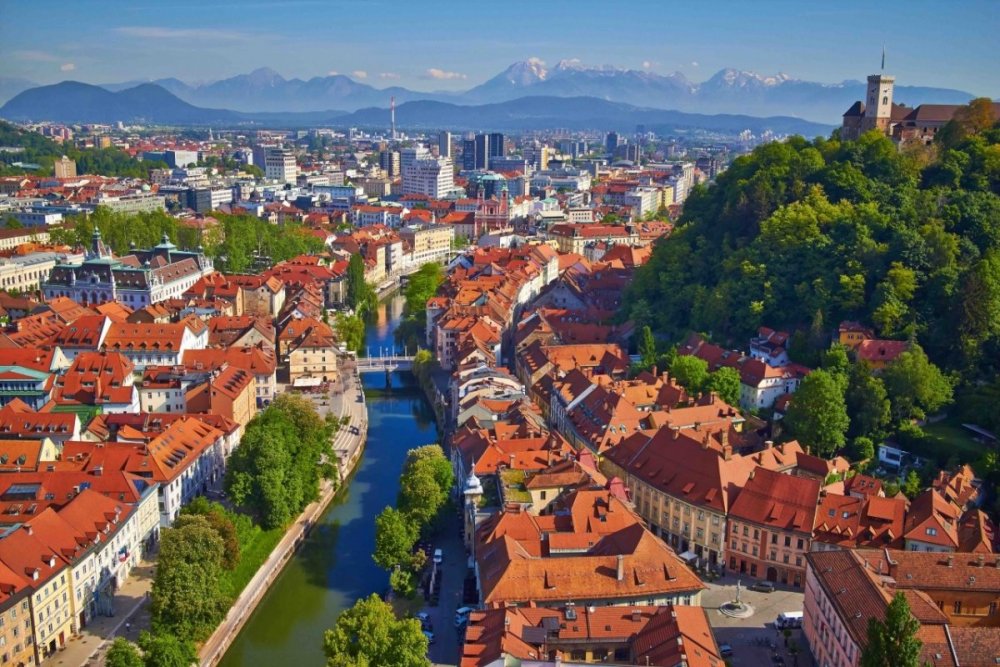 Ljubljana_made_by_Ja.jpg