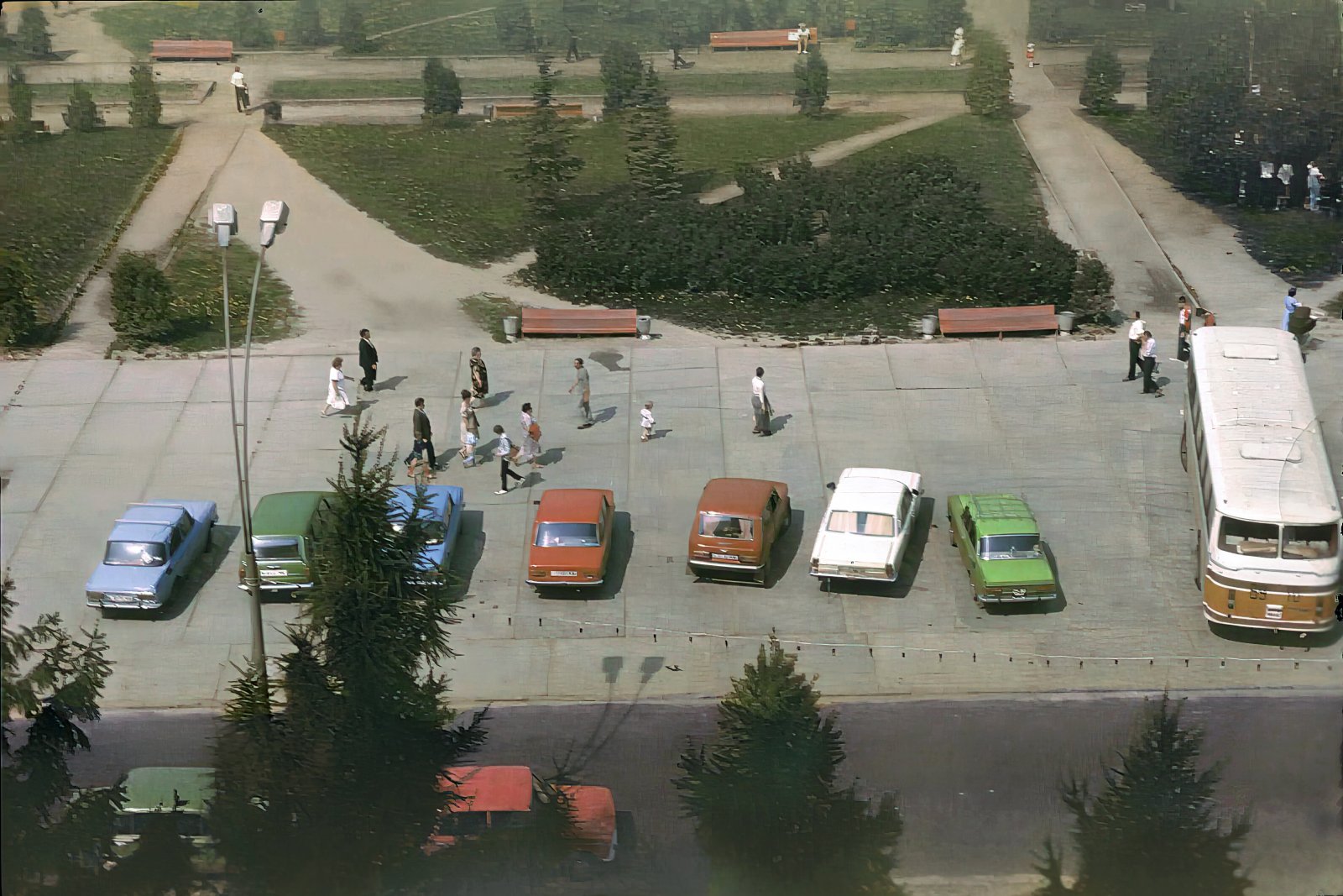 Советская площадь (1986 г.) - Старые фото нашего города в цвете - Портал  (сайт) Пушкино Московской области. Информационно-развлекательный портал  pushkino.org