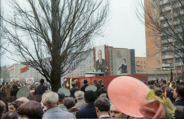 Демонстрация на 1 мая (1979-82 гг.)