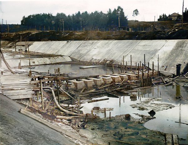 Строительство гасителя водосброса на Акуловской плотине (1934-37 гг.)