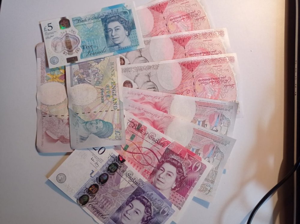 11, Обмен старых фунтов в Москве.jpeg